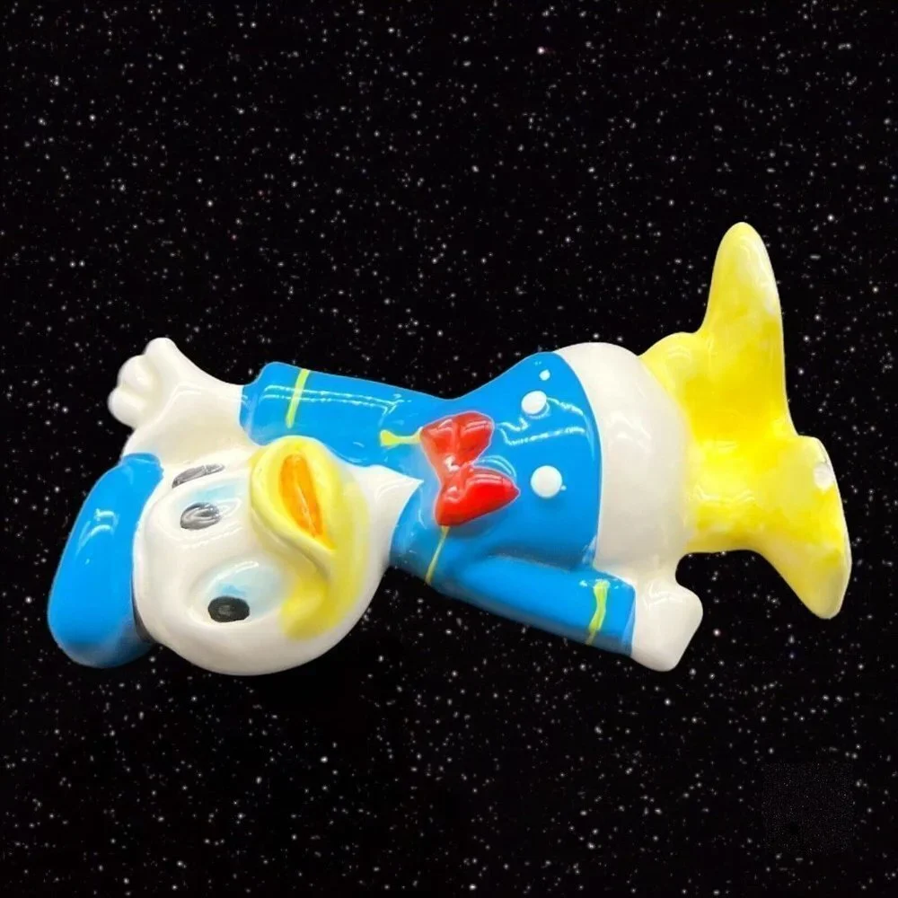 Walt Disney World Donald Duck Japanese Figure Figurine Japan Ceramic‎ 3”T 2”W